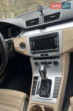 Купе Volkswagen CC / Passat CC 2013 в 