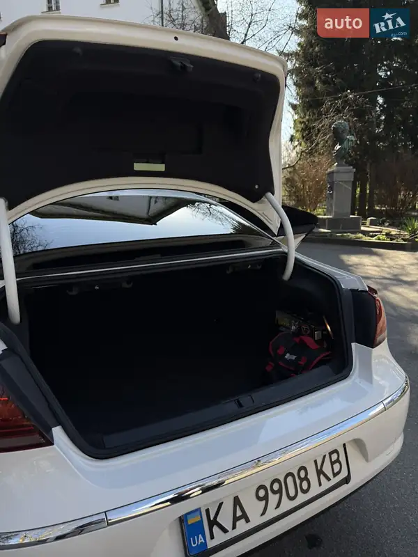 Volkswagen CC / Passat CC 2012