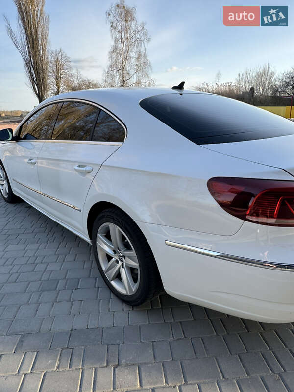 Купе Volkswagen CC / Passat CC 2015 в Овручі