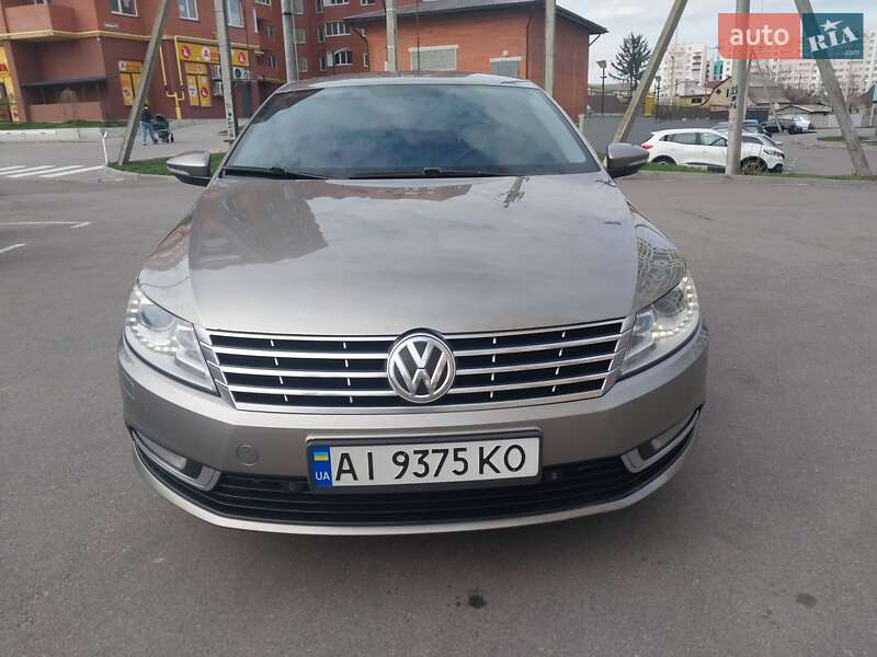 Купе Volkswagen CC / Passat CC 2012 в Борисполе