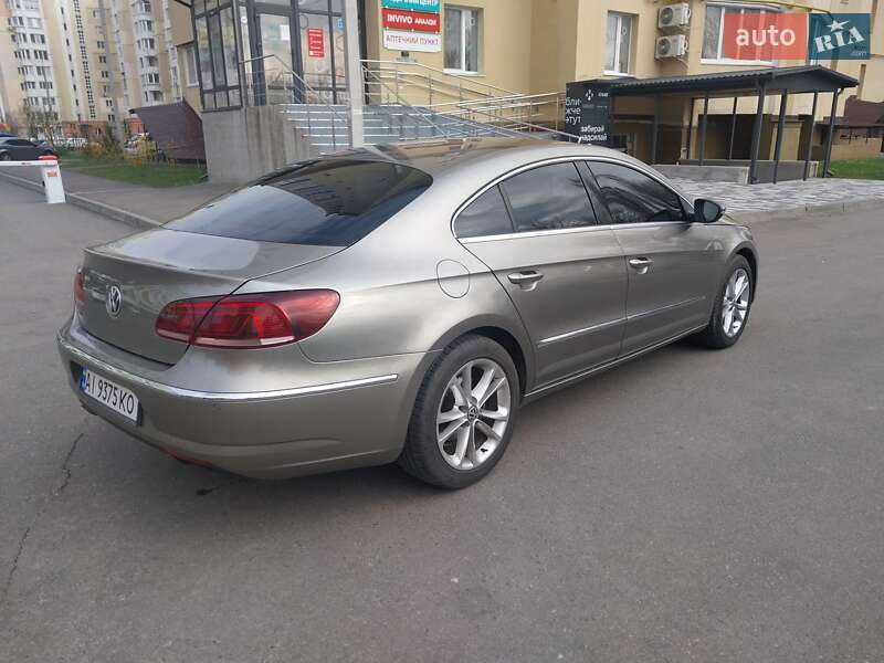 Купе Volkswagen CC / Passat CC 2012 в Борисполе