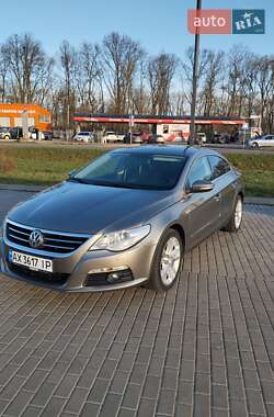 Купе Volkswagen CC / Passat CC 2010 в 