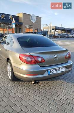 Купе Volkswagen CC / Passat CC 2010 в 