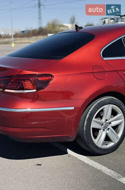 Купе Volkswagen CC / Passat CC 2013 в 