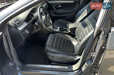 Купе Volkswagen CC / Passat CC 2015 в 