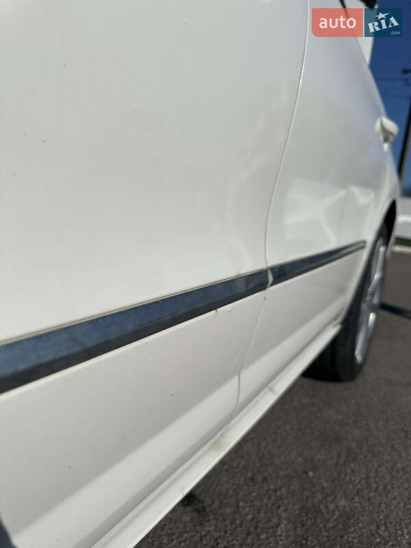 Купе Volkswagen CC / Passat CC 2011 в Ірпені