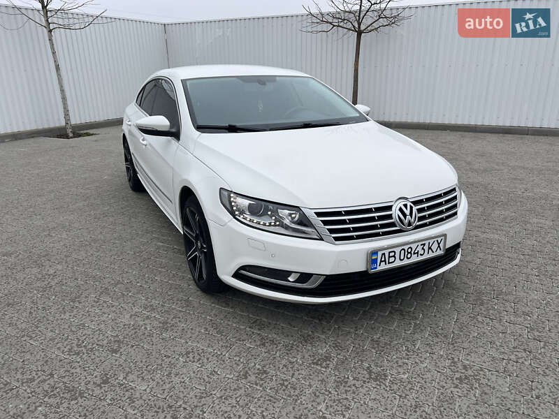 Купе Volkswagen CC / Passat CC 2013 в 