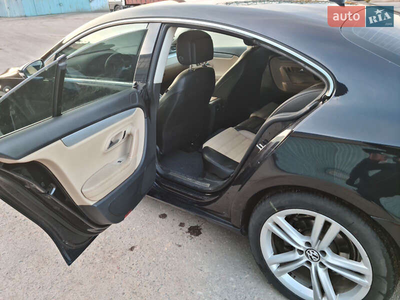Купе Volkswagen CC / Passat CC 2012 в Сумах