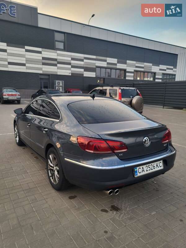 Купе Volkswagen CC / Passat CC 2012 в Черкасах