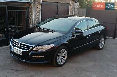 Купе Volkswagen CC / Passat CC 2010 в 