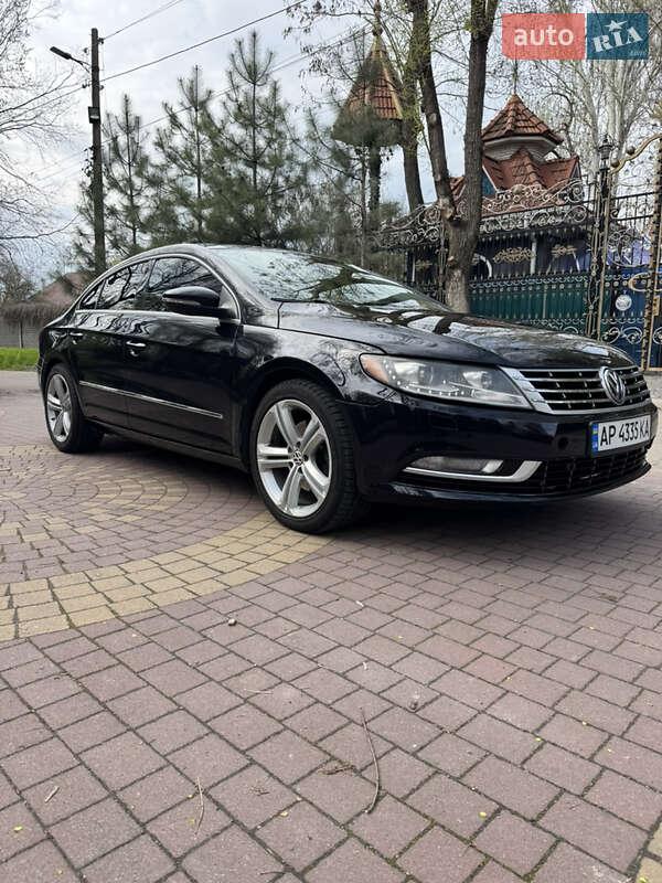 Купе Volkswagen CC / Passat CC 2012 в 