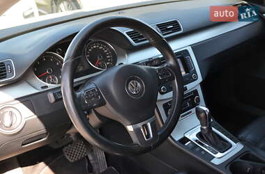 Купе Volkswagen CC / Passat CC 2010 в 