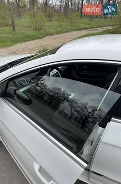 Купе Volkswagen CC / Passat CC 2012 в 