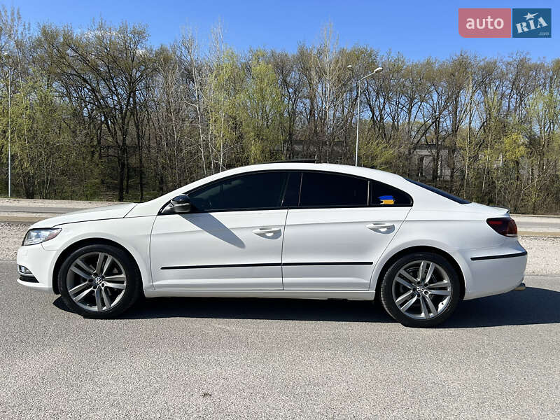 Купе Volkswagen CC / Passat CC 2012 в Днепре