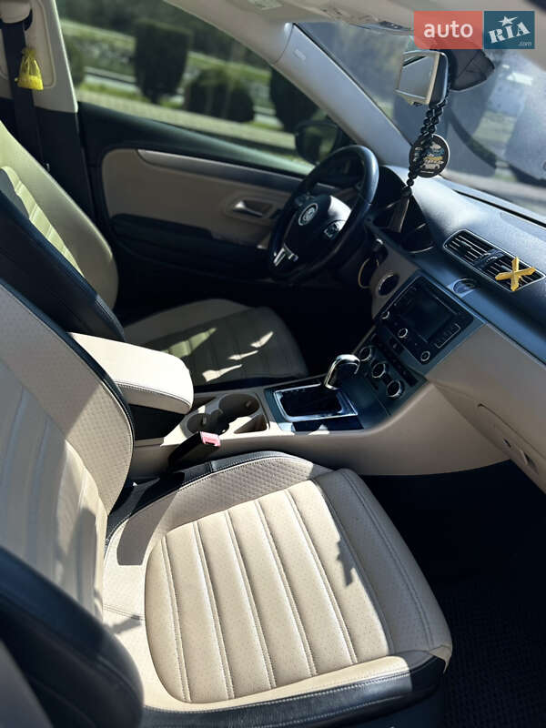 Купе Volkswagen CC / Passat CC 2012 в Днепре