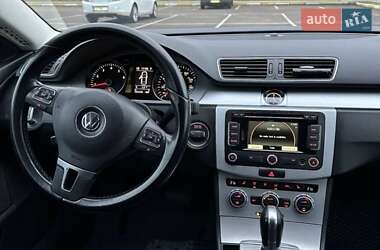Купе Volkswagen CC / Passat CC 2014 в 
