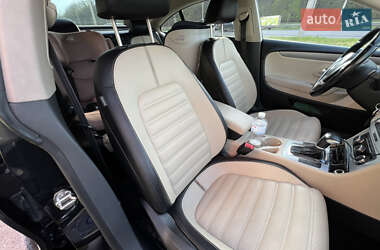 Купе Volkswagen CC / Passat CC 2010 в 