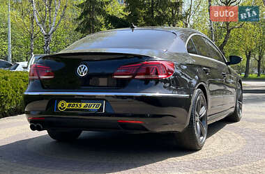 Купе Volkswagen CC / Passat CC 2014 в 