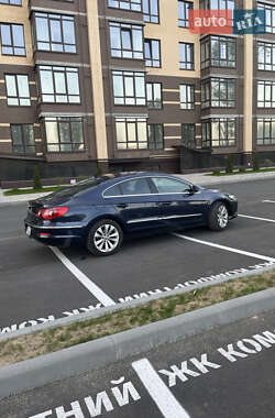 Купе Volkswagen CC / Passat CC 2011 в 