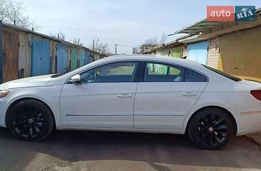Купе Volkswagen CC / Passat CC 2013 в 