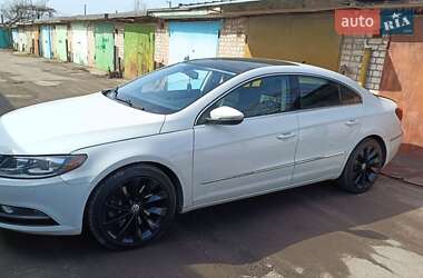Купе Volkswagen CC / Passat CC 2013 в 