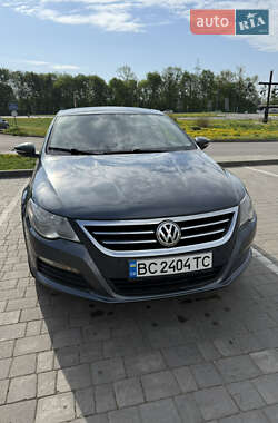 Купе Volkswagen CC / Passat CC 2011 в 