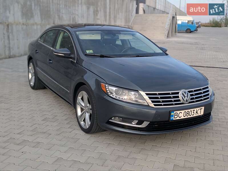 Купе Volkswagen CC / Passat CC 2012 в Львові