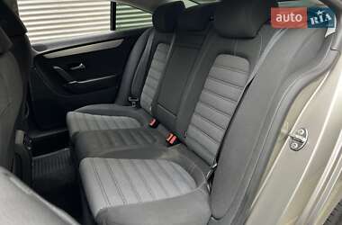Купе Volkswagen CC / Passat CC 2010 в 