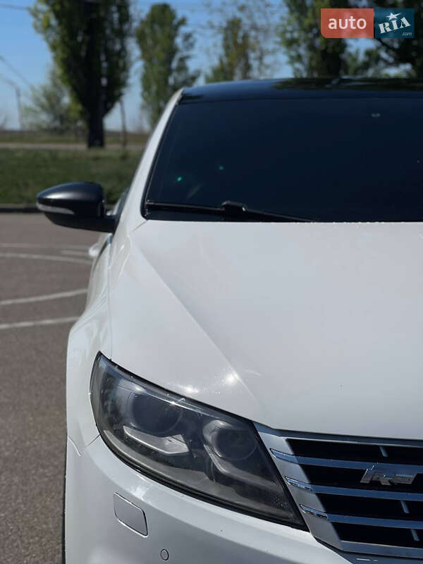 Купе Volkswagen CC / Passat CC 2012 в Покрові