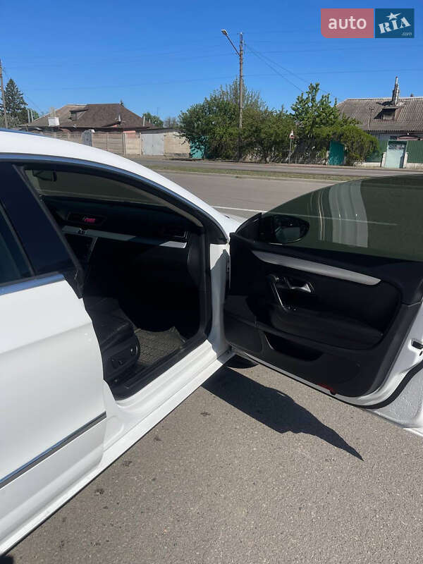 Купе Volkswagen CC / Passat CC 2012 в Покрові