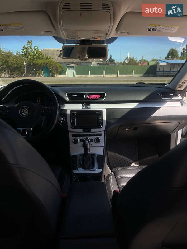 Купе Volkswagen CC / Passat CC 2012 в Покрові