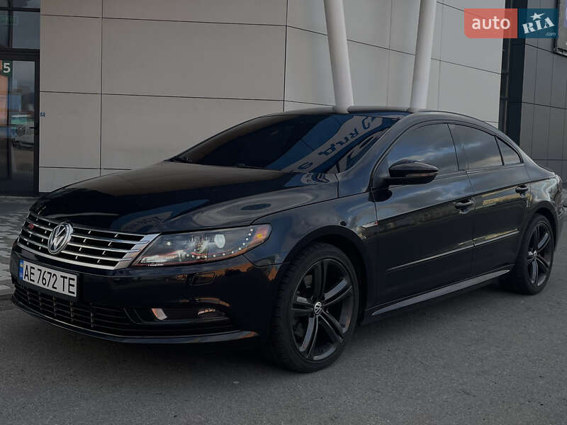 Купе Volkswagen CC / Passat CC 2013 в 