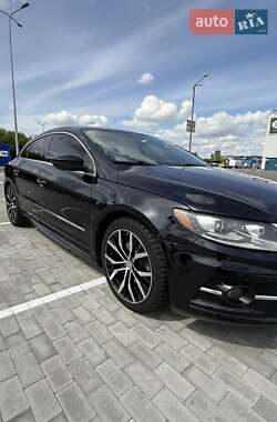 Купе Volkswagen CC / Passat CC 2013 в Киеве
