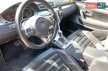 Купе Volkswagen CC / Passat CC 2011 в 