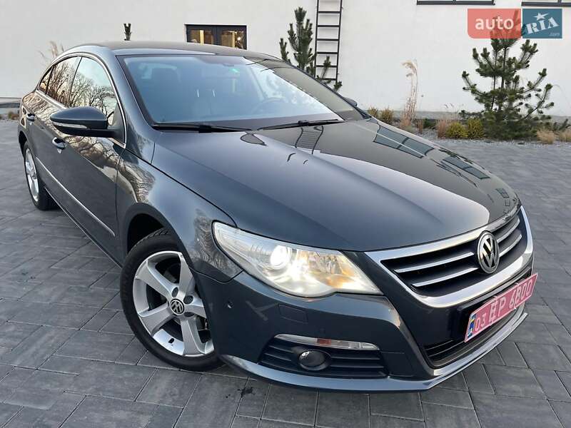 Купе Volkswagen CC / Passat CC 2010 в 