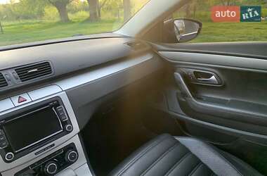 Купе Volkswagen CC / Passat CC 2010 в 