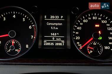 Купе Volkswagen CC / Passat CC 2010 в 