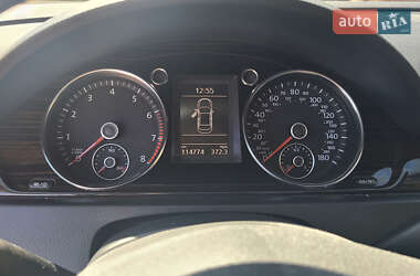 Купе Volkswagen CC / Passat CC 2016 в 