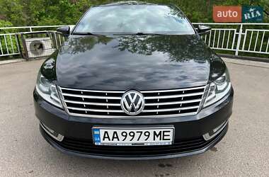 Купе Volkswagen CC / Passat CC 2012 в Києві