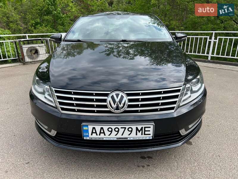 Купе Volkswagen CC / Passat CC 2012 в 