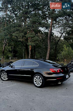 Купе Volkswagen CC / Passat CC 2010 в Львове