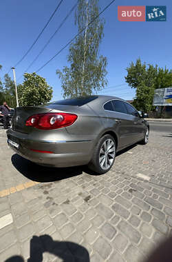 Купе Volkswagen CC / Passat CC 2010 в 