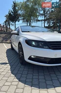 Купе Volkswagen CC / Passat CC 2012 в 