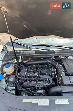 Купе Volkswagen CC / Passat CC 2012 в 
