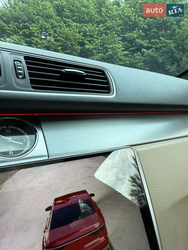 Купе Volkswagen CC / Passat CC 2013 в Львове