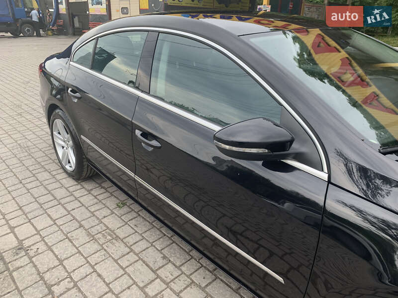 Купе Volkswagen CC / Passat CC 2014 в Львове