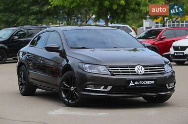 Купе Volkswagen CC / Passat CC 2013 в Києві