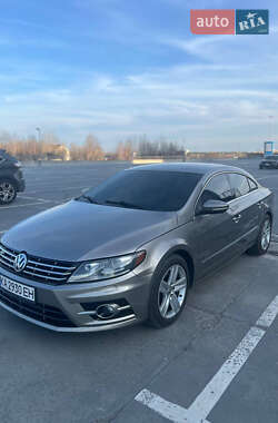 Купе Volkswagen CC / Passat CC 2014 в 