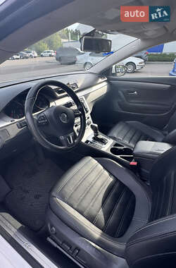 Купе Volkswagen CC / Passat CC 2013 в 