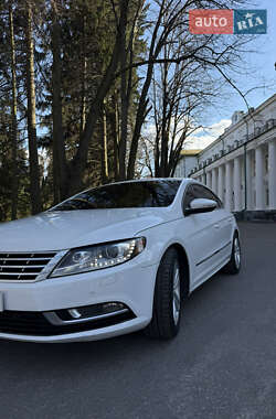 Купе Volkswagen CC / Passat CC 2012 в Києві